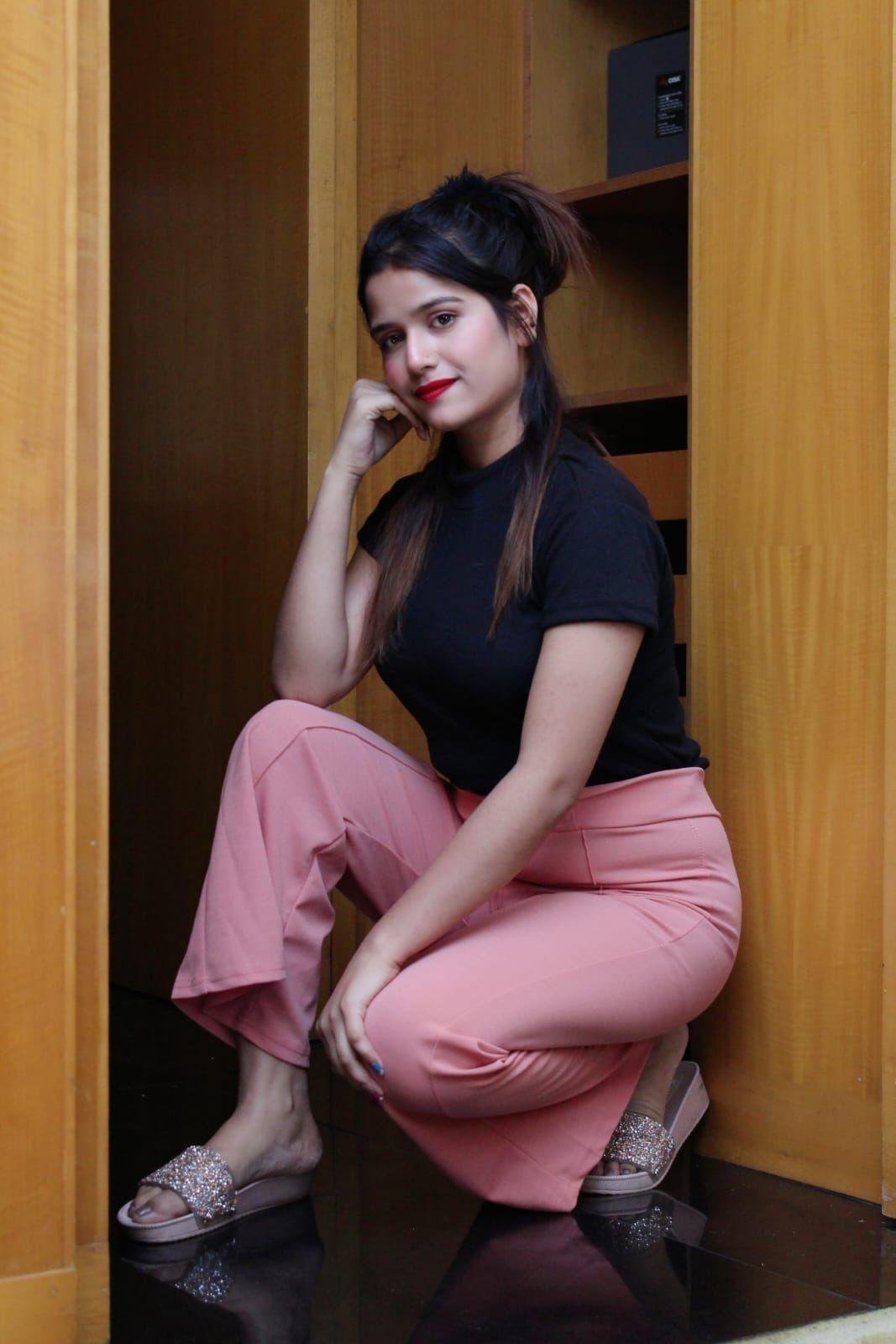  call girl Dhaula Kuan